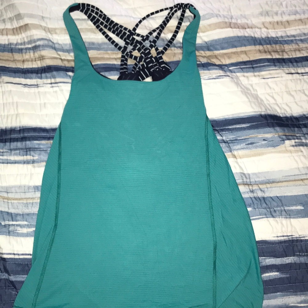 Lululemon athletic tank top super cute and comfy